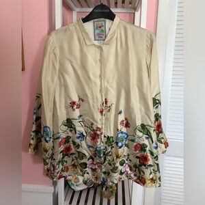 Johnny was xs runs big silk swing top EUC
